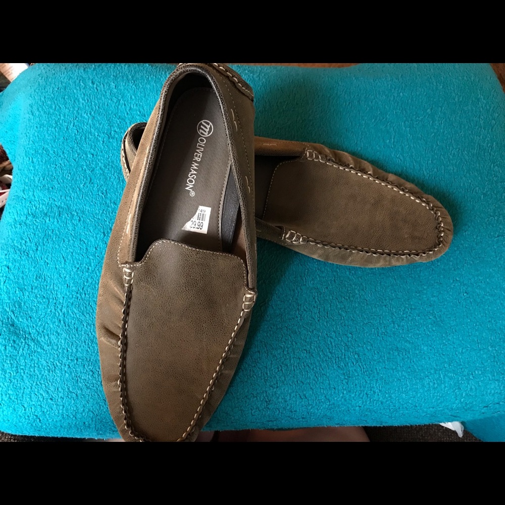Moccasin style shoes